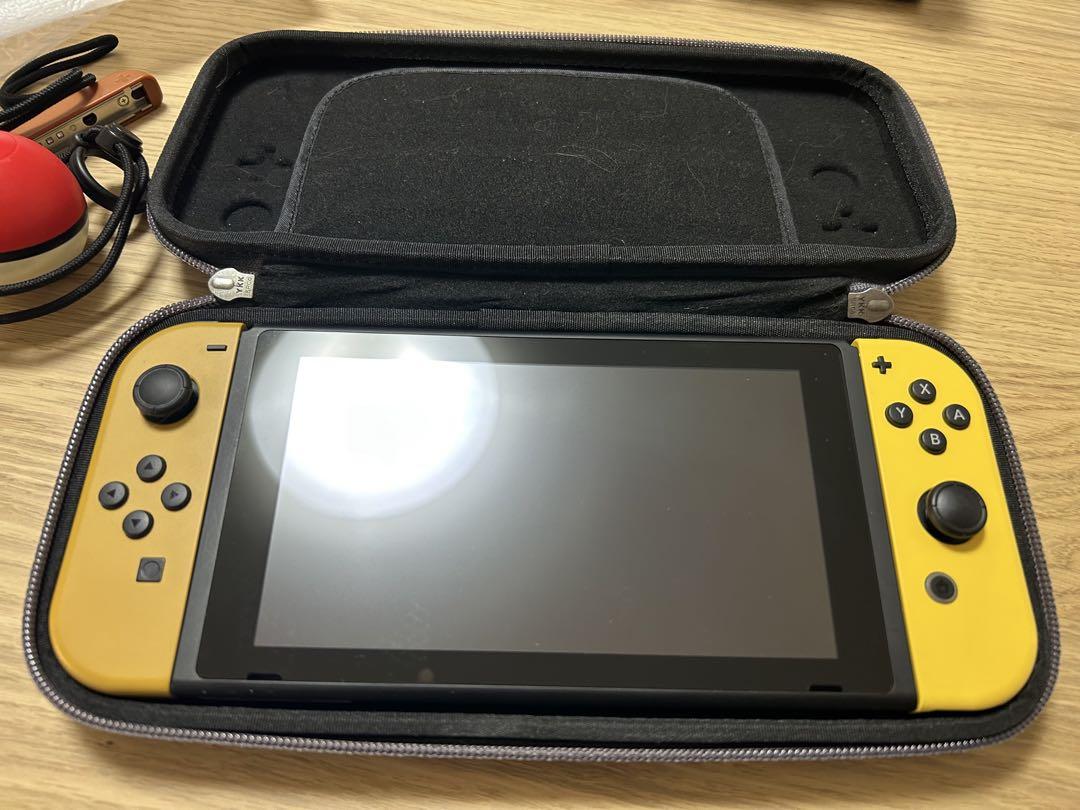 Nintendo Switch let’s go ピカチュウ+ケース+ ボーナス