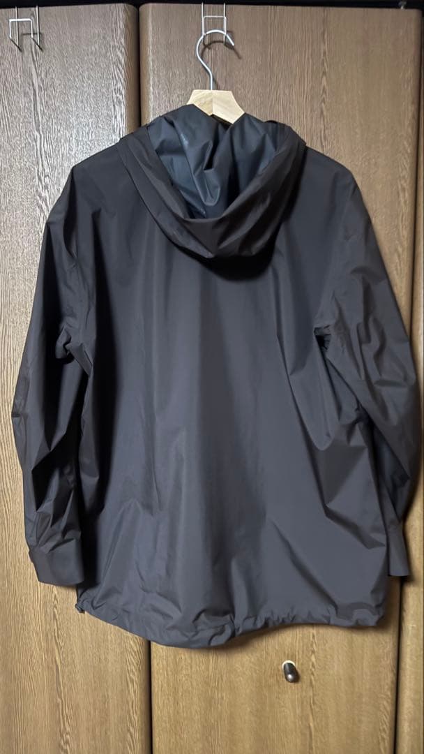 UNIQLO C ブロックテックパーカー+ 39ダークブラウン Mサイズ UNIQLO C ブロックテックパーカー+ 39ダークブラウン Mサイズ