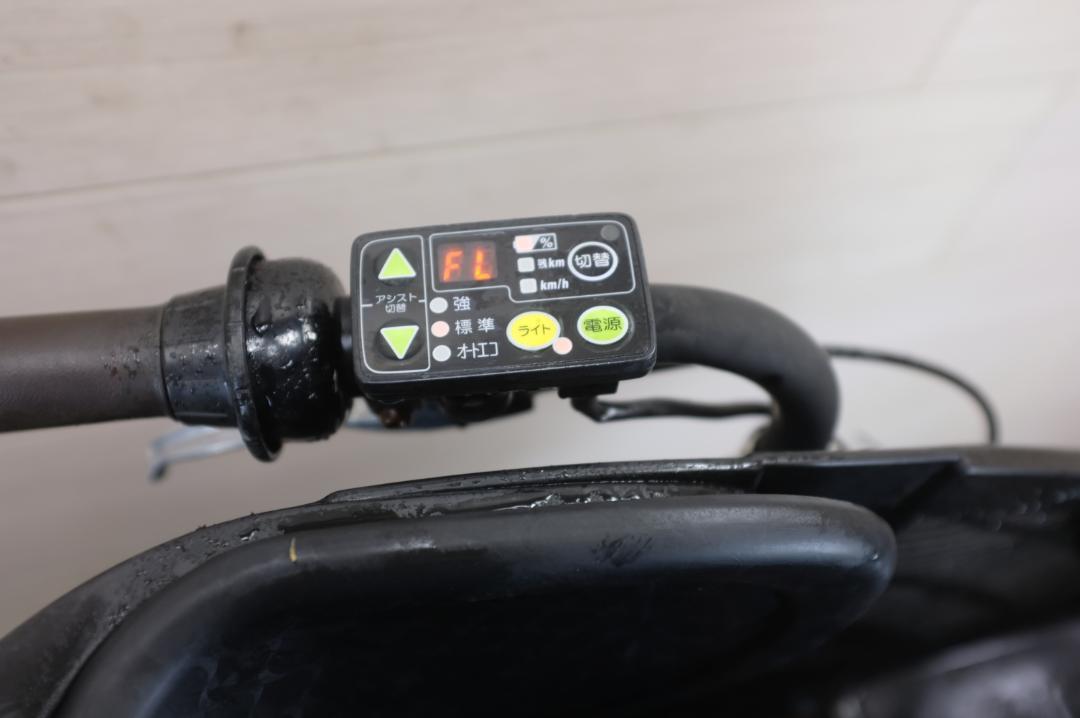 電動自転車ヤマハPAS　KISS　20インチ　3段8.7Ah（4点灯）充電器あり