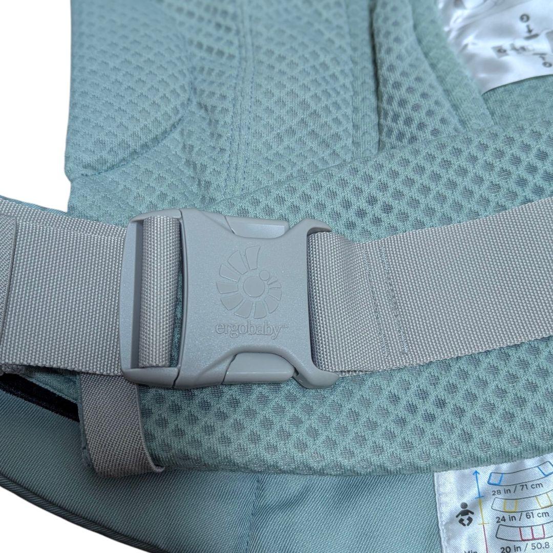 人気 ergobaby オムニブリーズ 抱っこ紐 セージグリーン 限定色