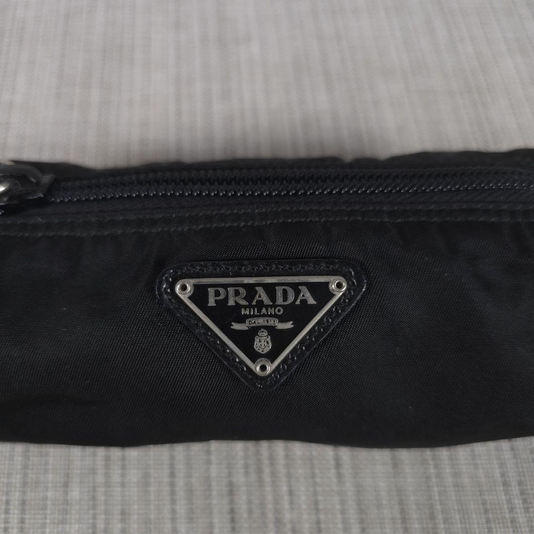 PRADA プラダ ポーチ 化粧ポーチ 小物入れ ナイロン レザー 三角