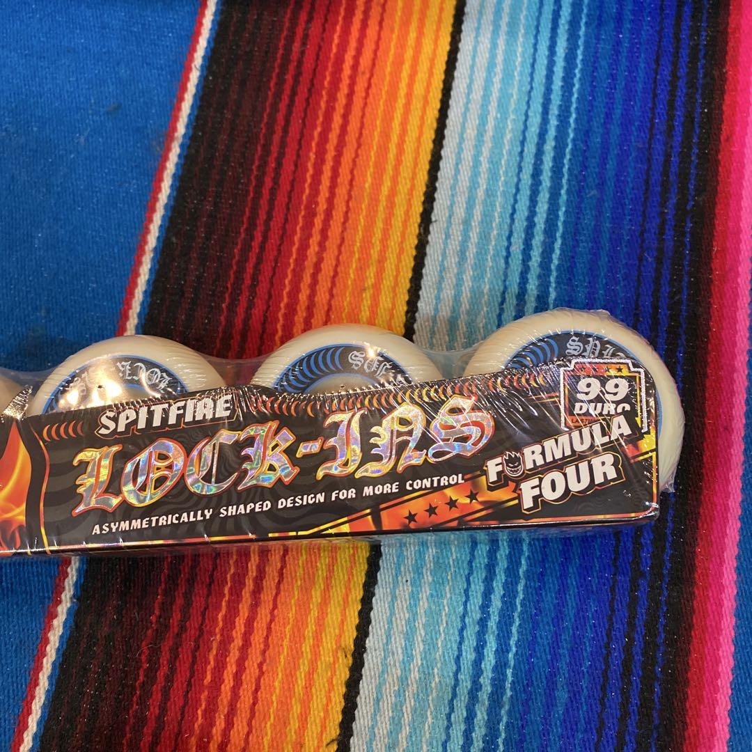 SPITFIRE LOCK-INS 99A ウィール52mm