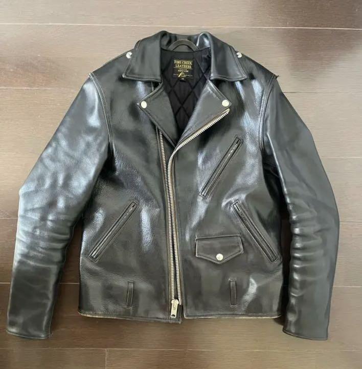 Fine Creek Leathers」Leon Custom Light Weight ファイン
