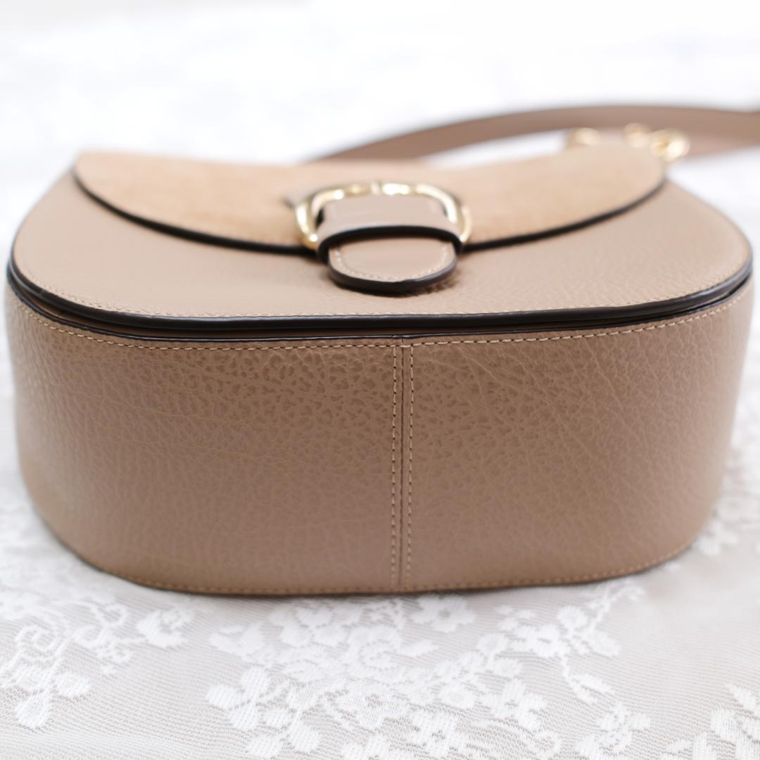 【未使用】COACH ベージュ ショルダーバッグ フラップ式