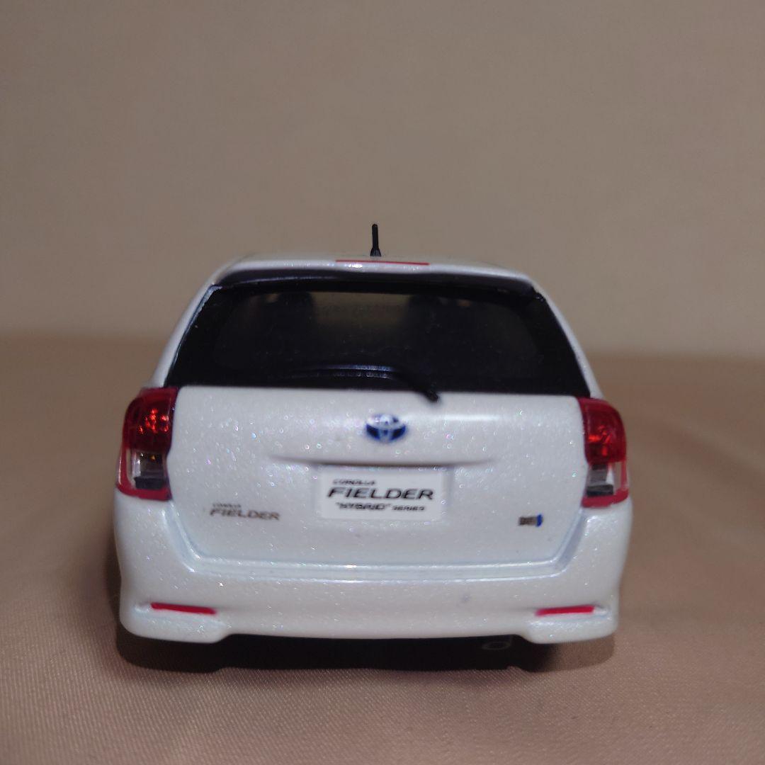 TOYOTA　COROLLA　FIELDER　2台セット