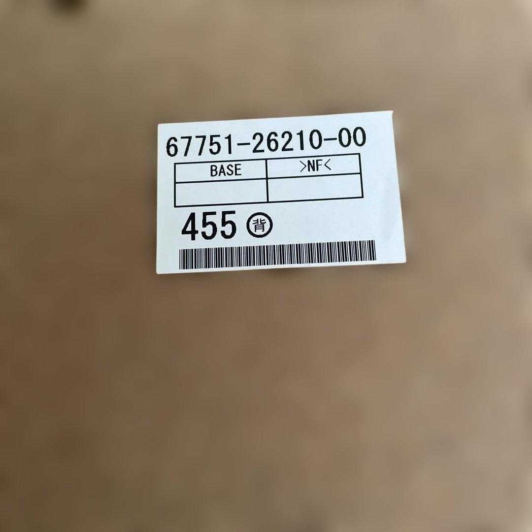 【引取り限定】トヨタハイエース200系 トリムパネル 【引取り限定】トヨタハイエース200系 トリムパネル