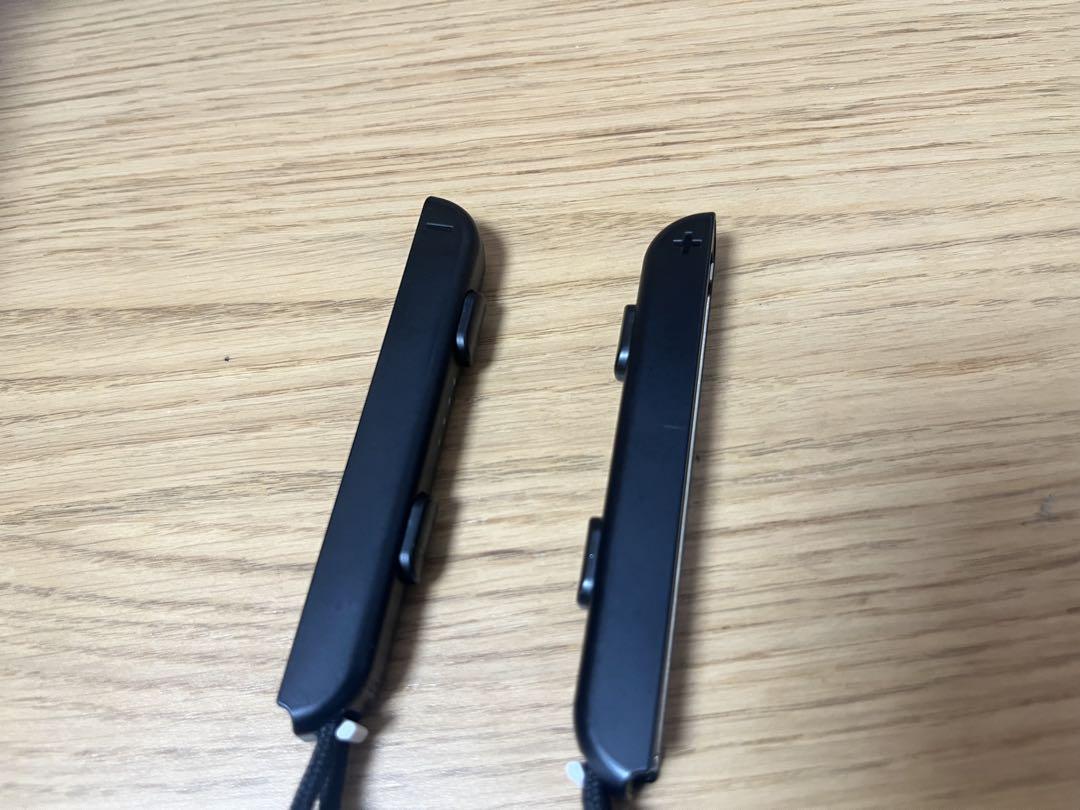 【美品】Nintendo Switch ネオンブルー/ネオンレッド 本体