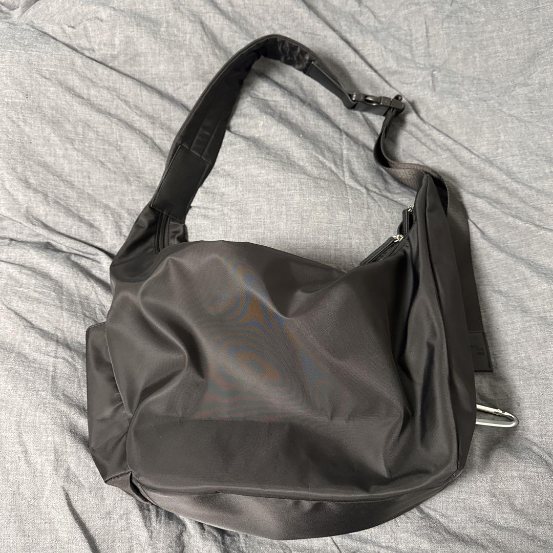 JEANASIS ナイロンWポケットボディBAG