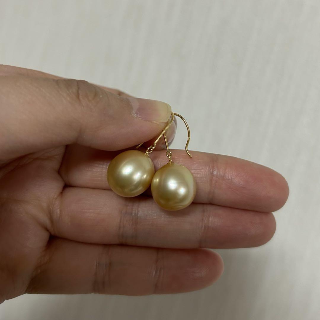 大粒！　南洋白蝶真珠　ゴールデンパール　12mm k18ピアス