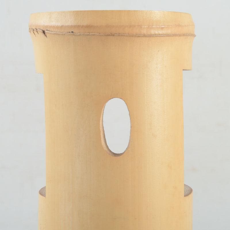 茶道具 指物師 稲垣信斎作 一重切 竹花入 銘「清水」 共布共箱 V 9472 茶道具 指物師 稲垣信斎作 一重切 竹花入 銘「清水」 共布共箱 V 9472