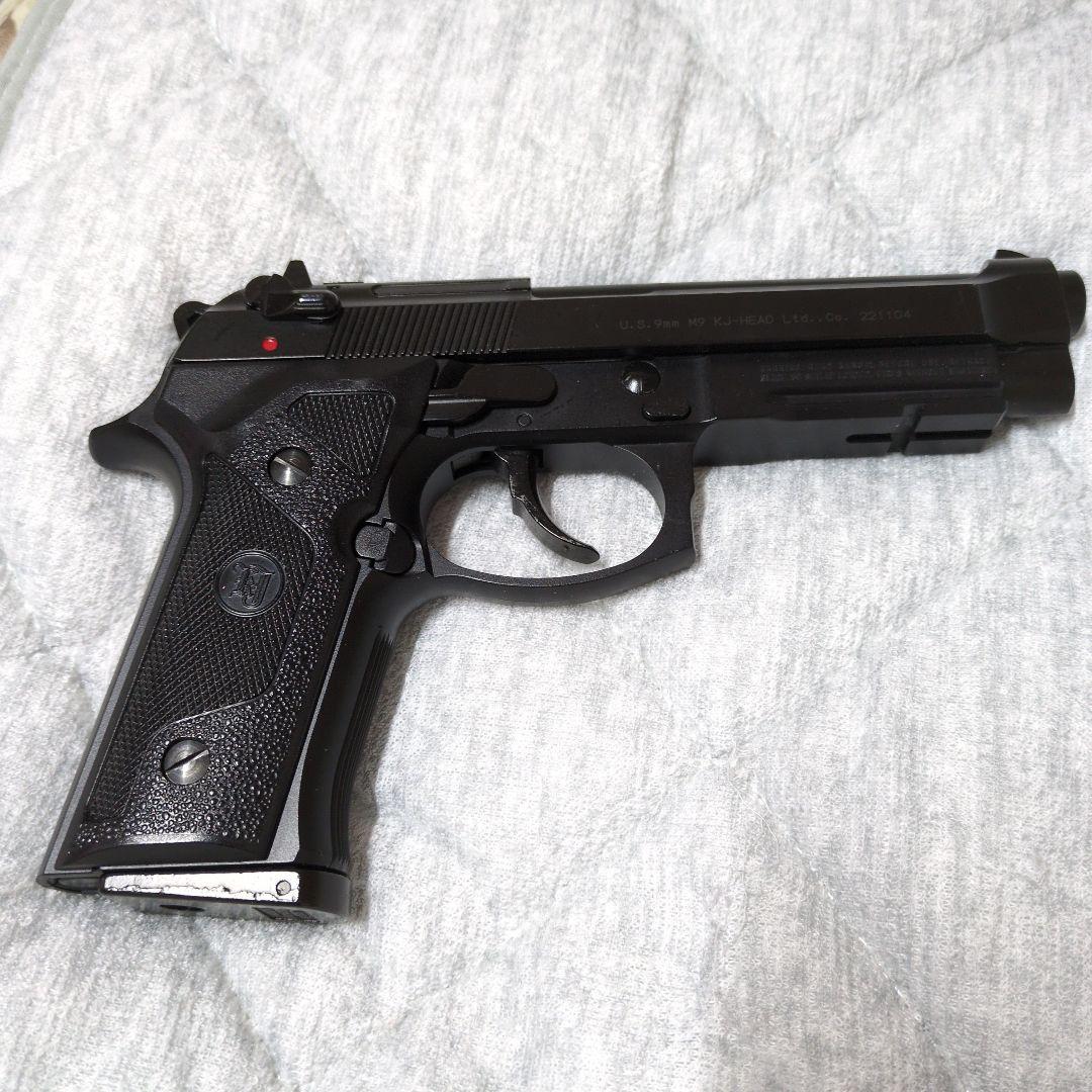 ベレッタM9 セミオートマチックエアガン