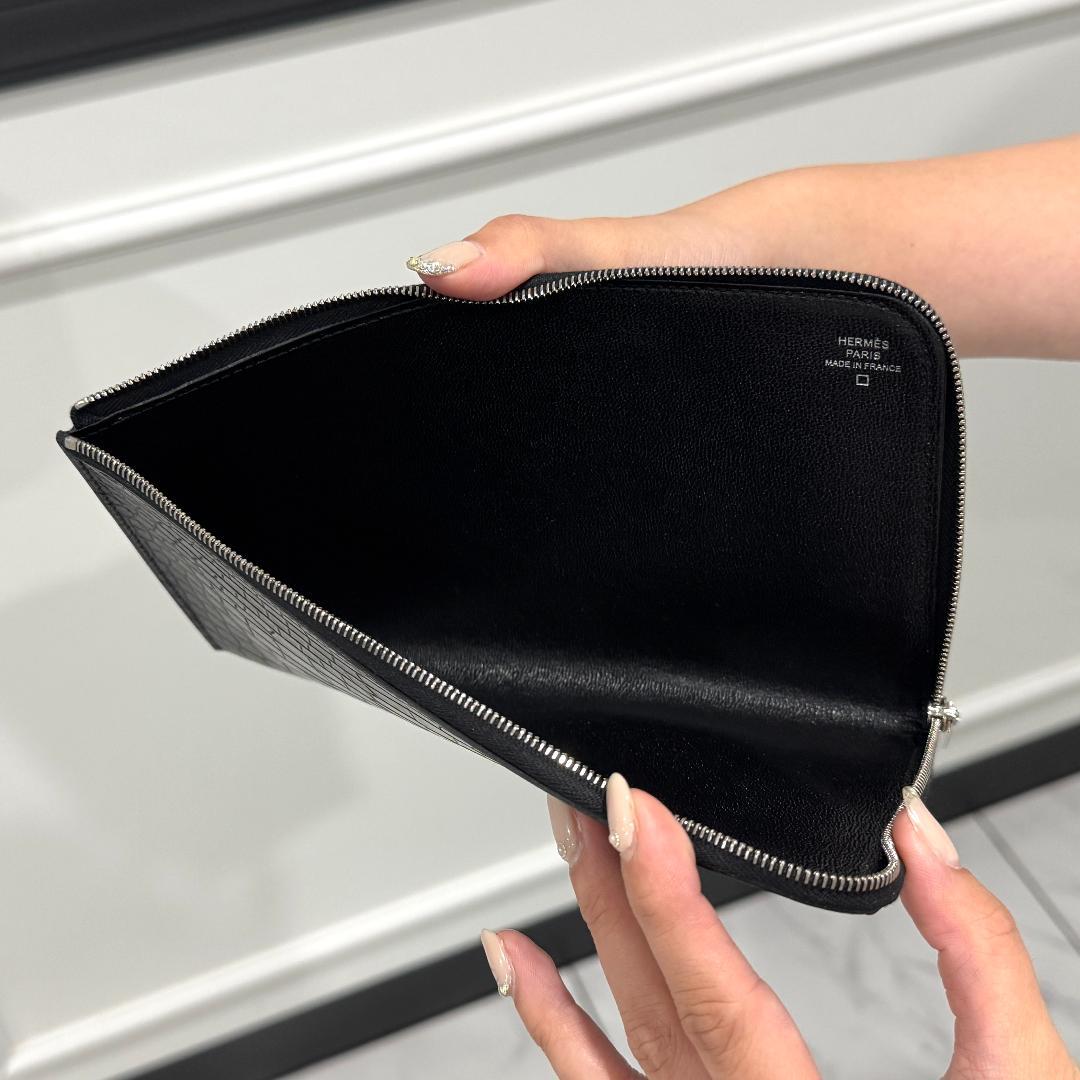 エルメス リミックス アリゲーター デュオ ラウンドジップウォレット ブラック エルメス リミックス アリゲーター デュオ ラウンドジップウォレット ブラック