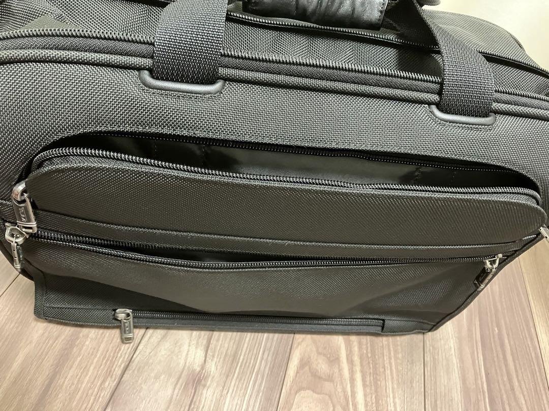 【極美品希少】TUMI 22121D4（G4.4） TSA付属 エクスパンダブル