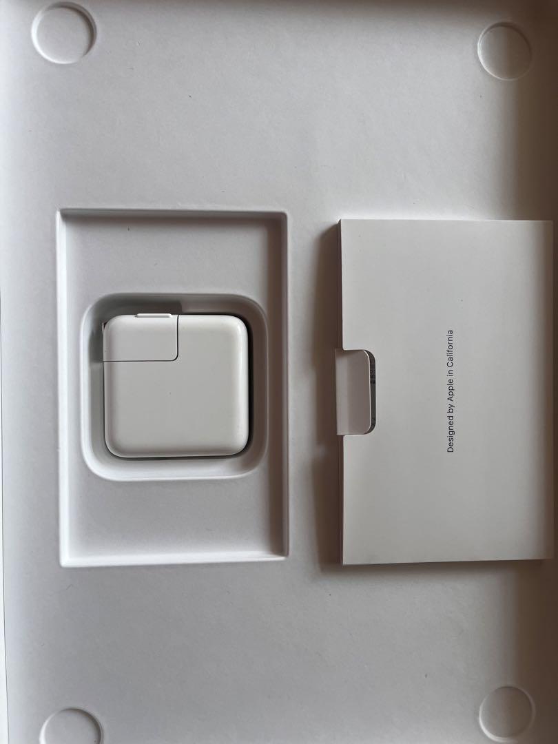 【美品】アップル Macbook Air M1 2020 13インチ