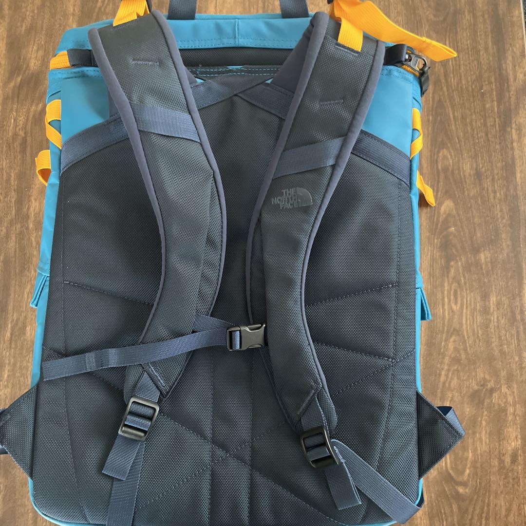 THE NORTH FACE ノースフェイスヒューズボックス　リュック30L