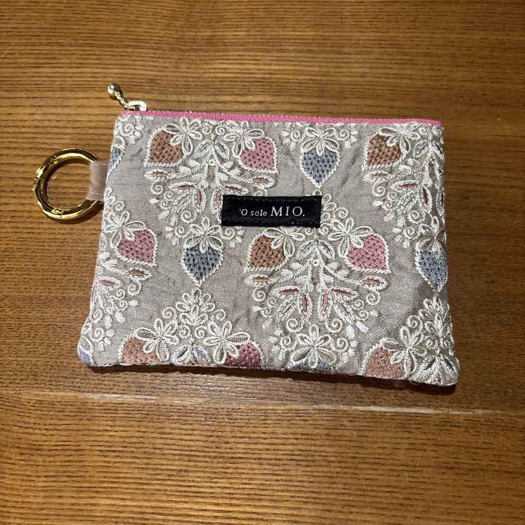 インド刺繍生地　ポーチ ハンドメイド インド刺繍生地使用 マチ付きポーチ① メルヘン柄