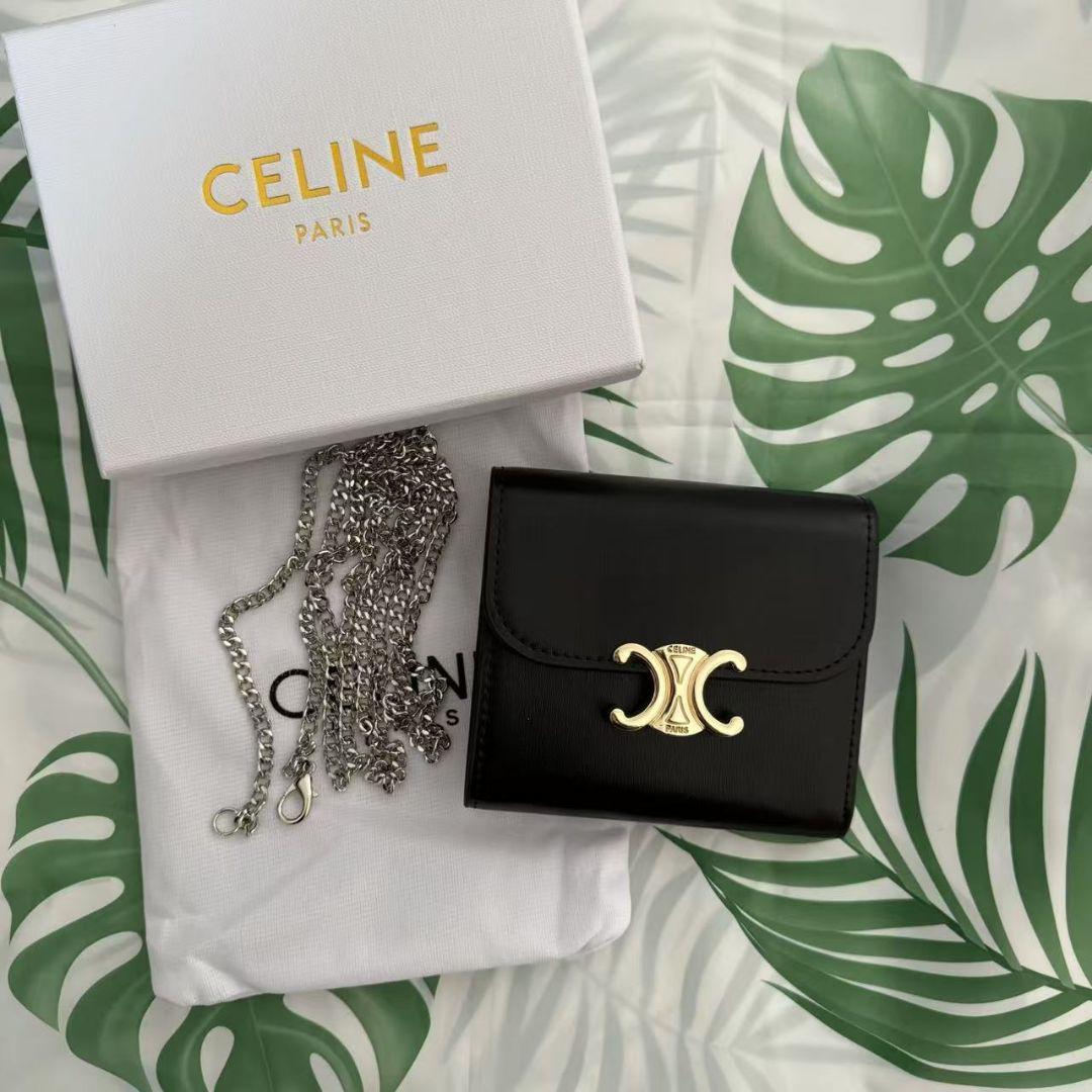CELINE セリーヌ　トリオンフ　三つ折り財布