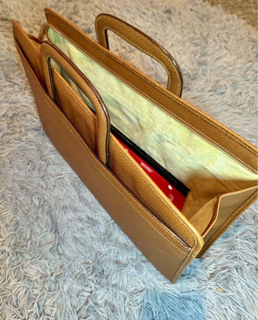 極美品 グッチ レザー 2way ビジネスバッグ ストラップ付き