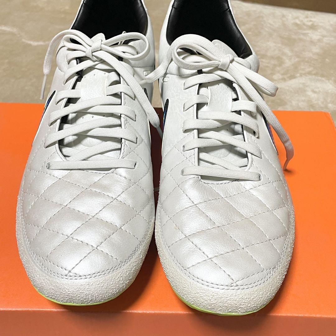 新品未使用⭐︎送料無料⭐︎ NIKE ナイキ ティエンポ レガシー HG-E
