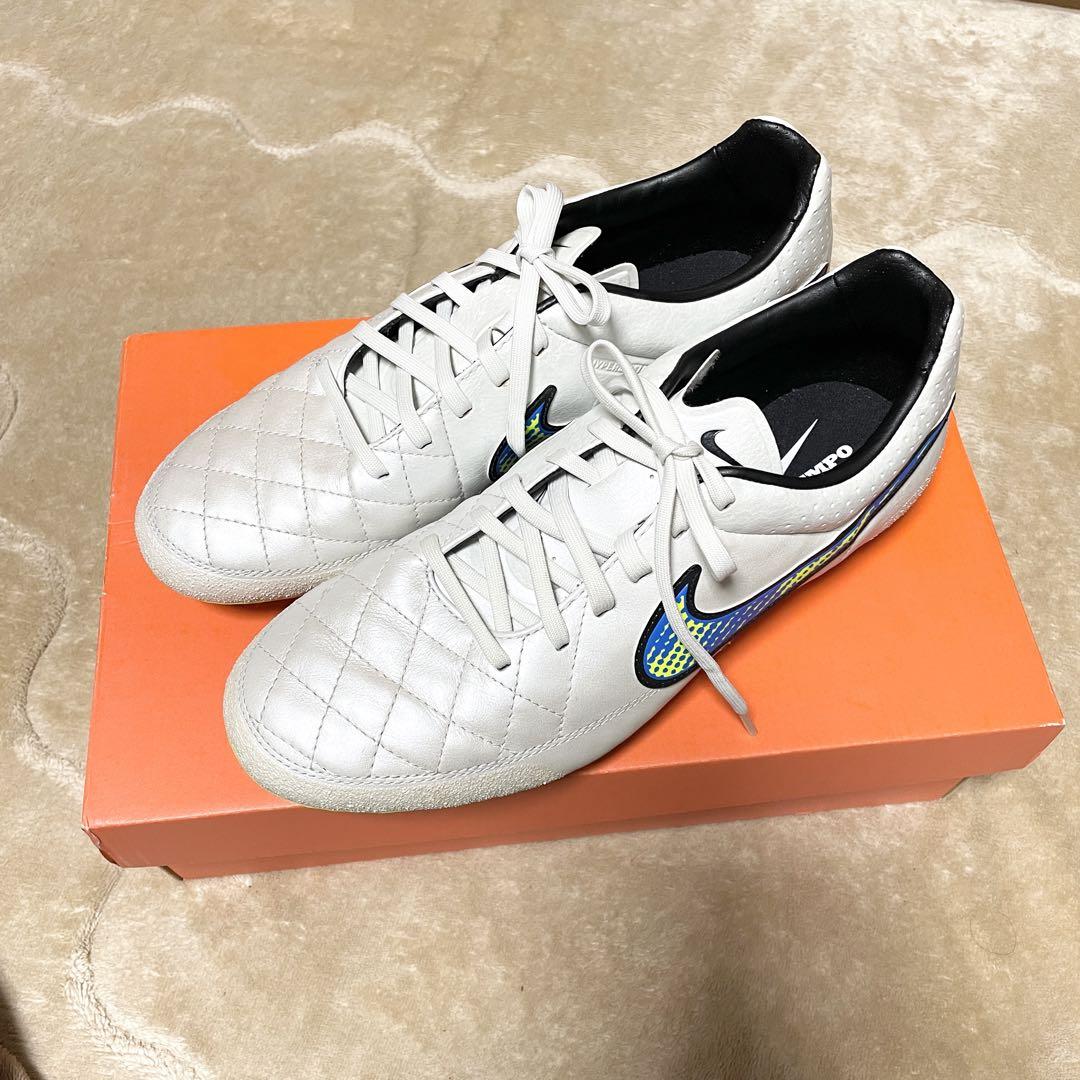新品未使用⭐︎送料無料⭐︎ NIKE ナイキ ティエンポ レガシー HG-E