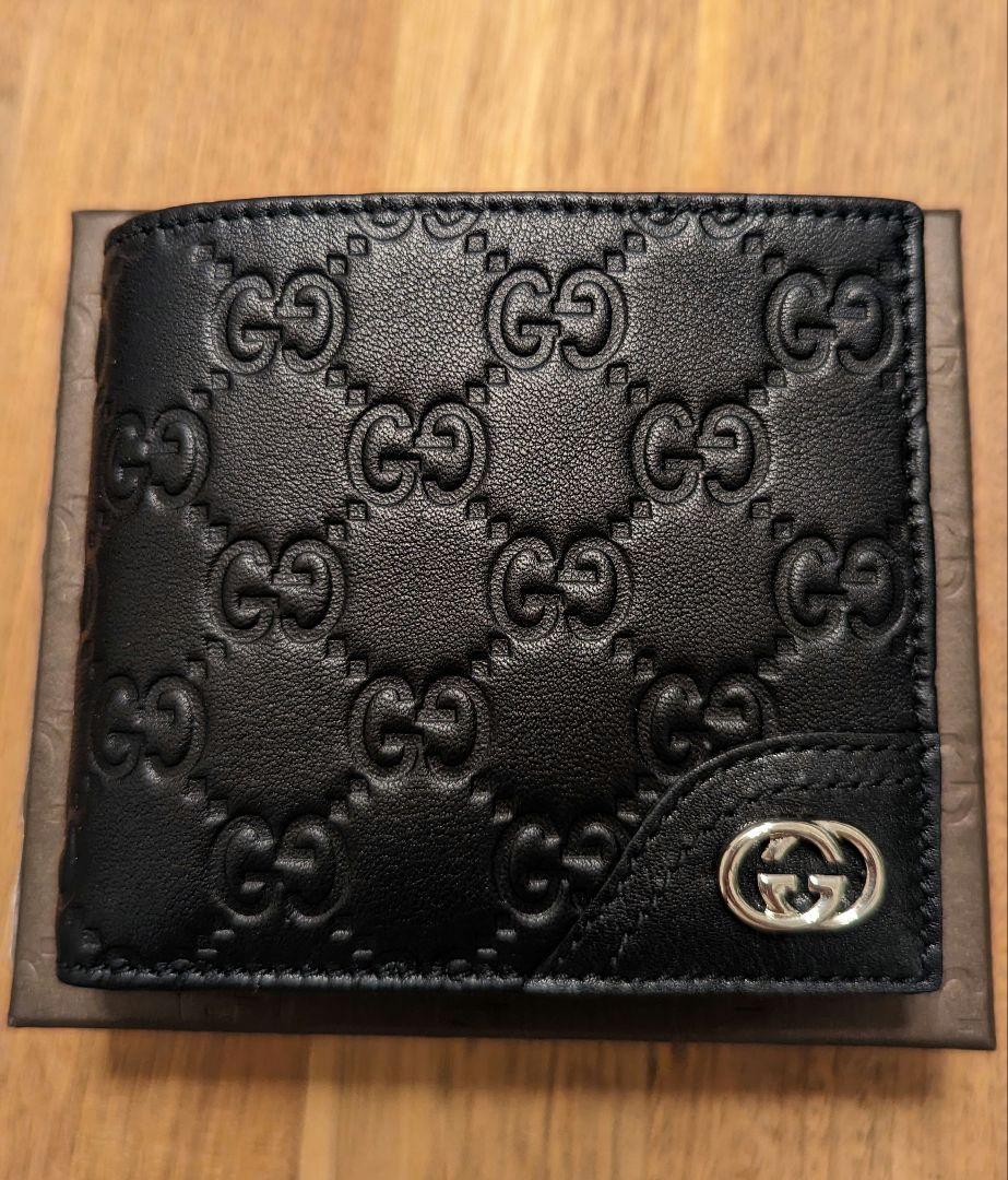 【新品】GUCCI シマレザー 二つ折り財布