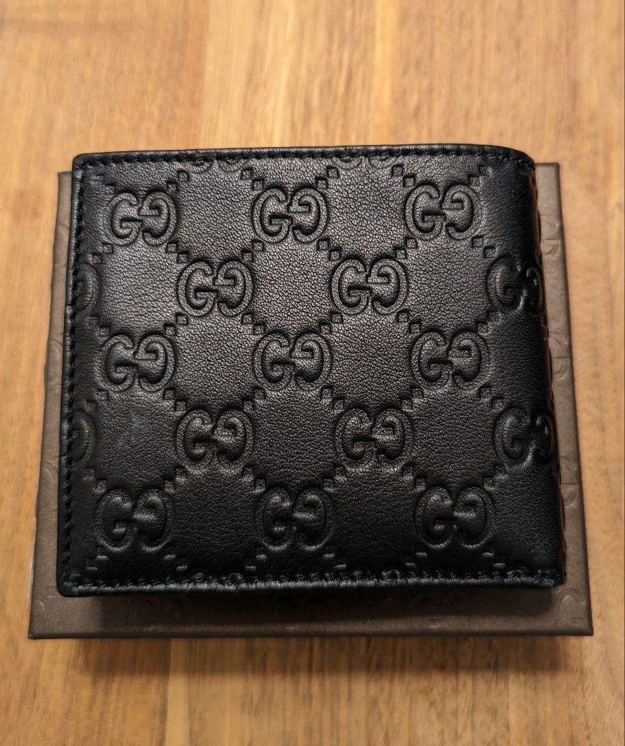 【新品】GUCCI シマレザー 二つ折り財布