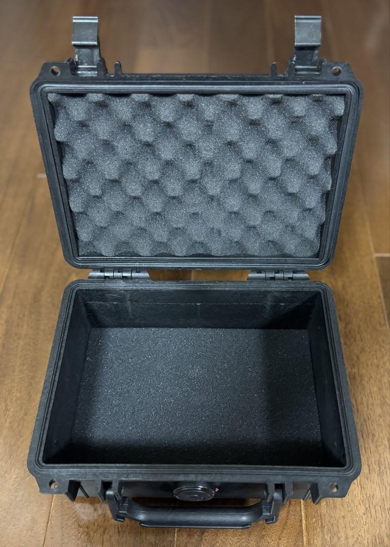 【美品】PELICAN 1150 ケース ブラック　上下のみフォーム有り