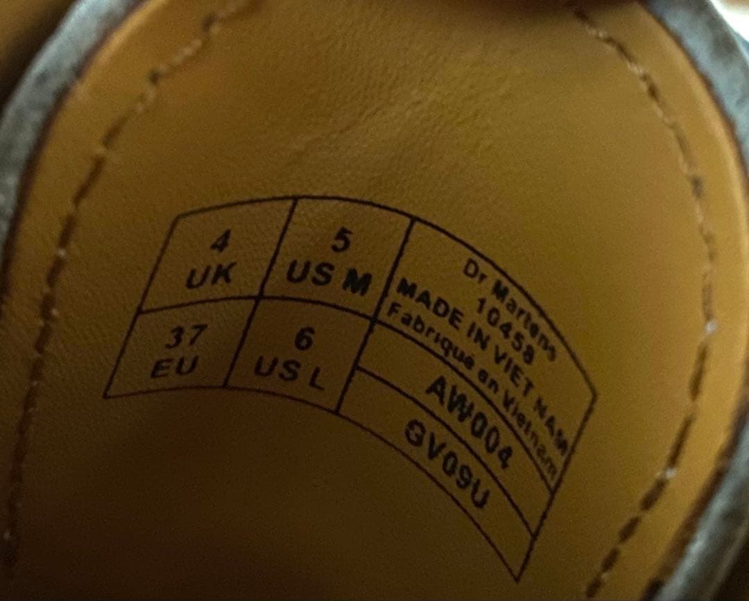 ドクターマーチン Dr. Martens ウィングチップ 10458 ローカット