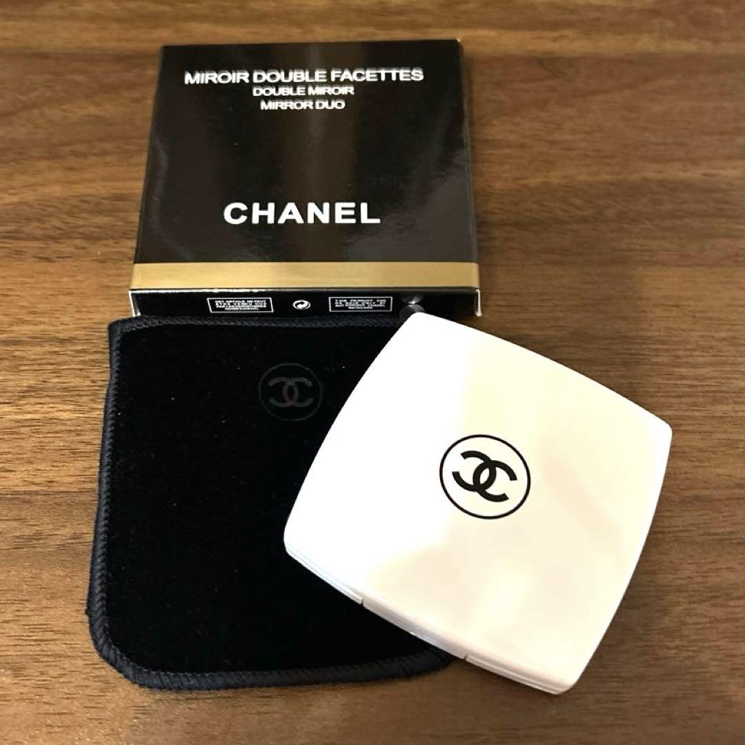 CHANEL シャネル ダブル コンパクト ミラー ホワイト 鏡