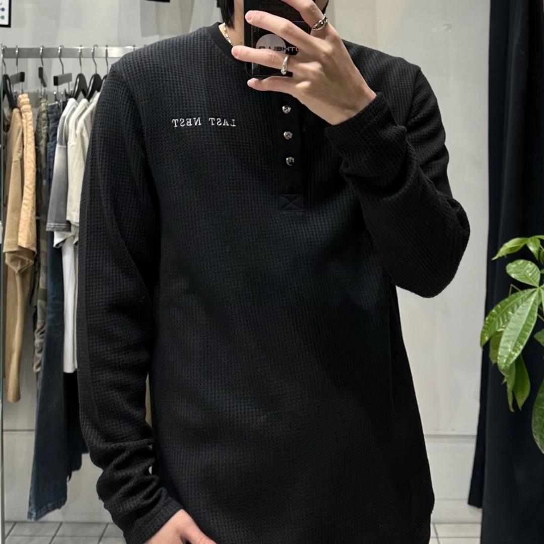 【完売品✨️】LAST NEST LOGO EMB HENRY NECK