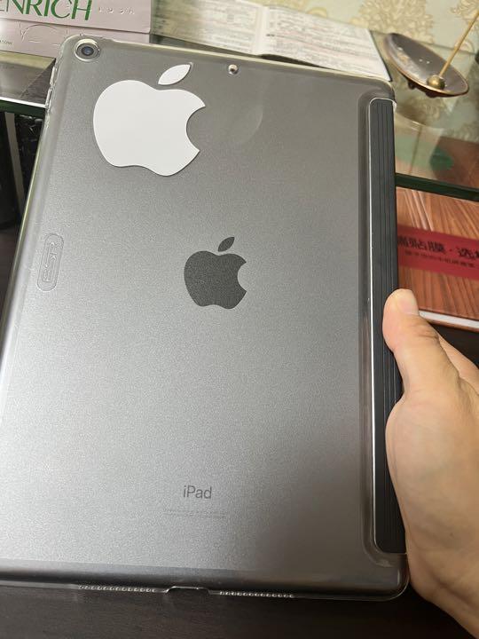 iPad (第8世代) 32GB Wi-Fi