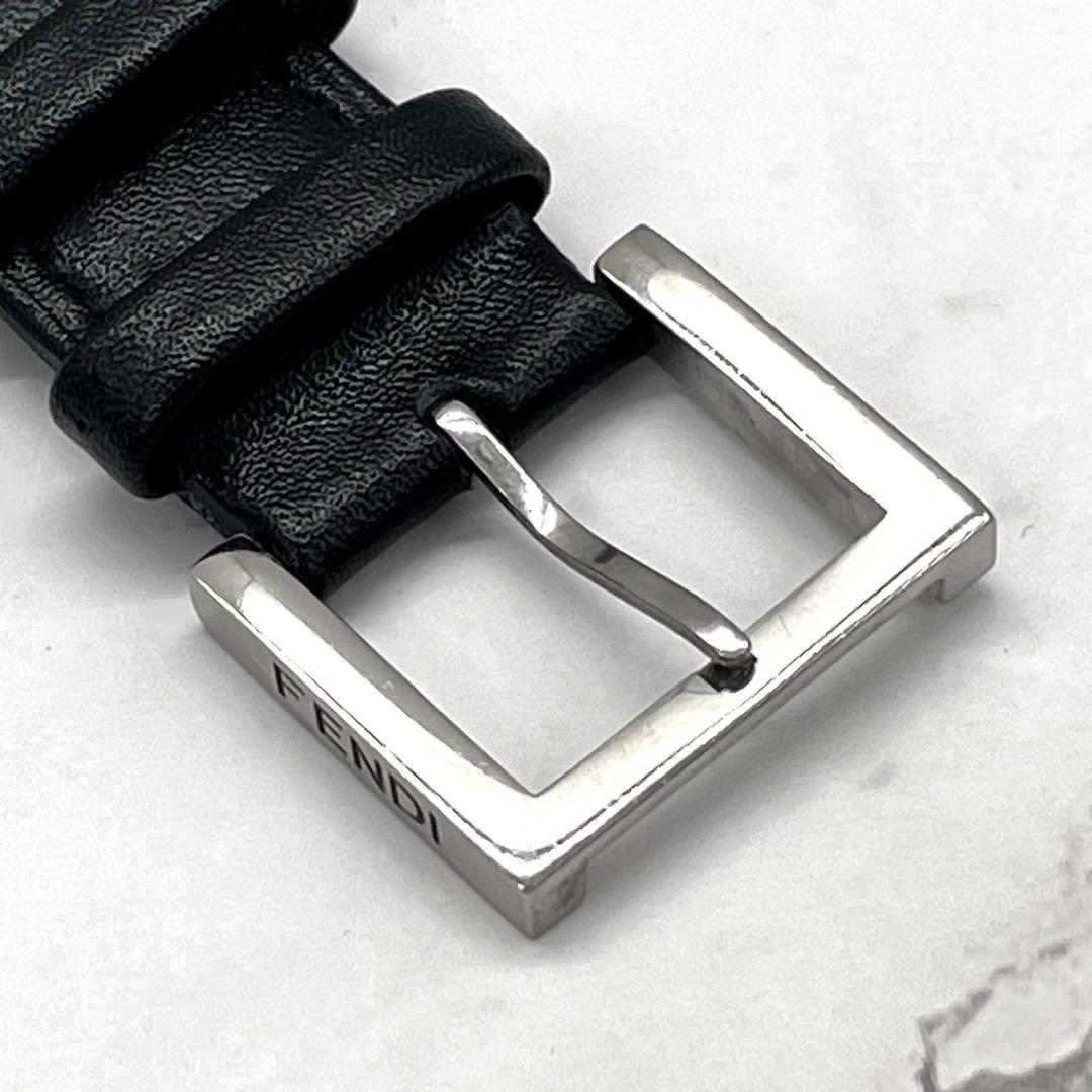 FENDI　フェンディ　オロロジ　腕時計　レディース　新品電池　スクエア　G1