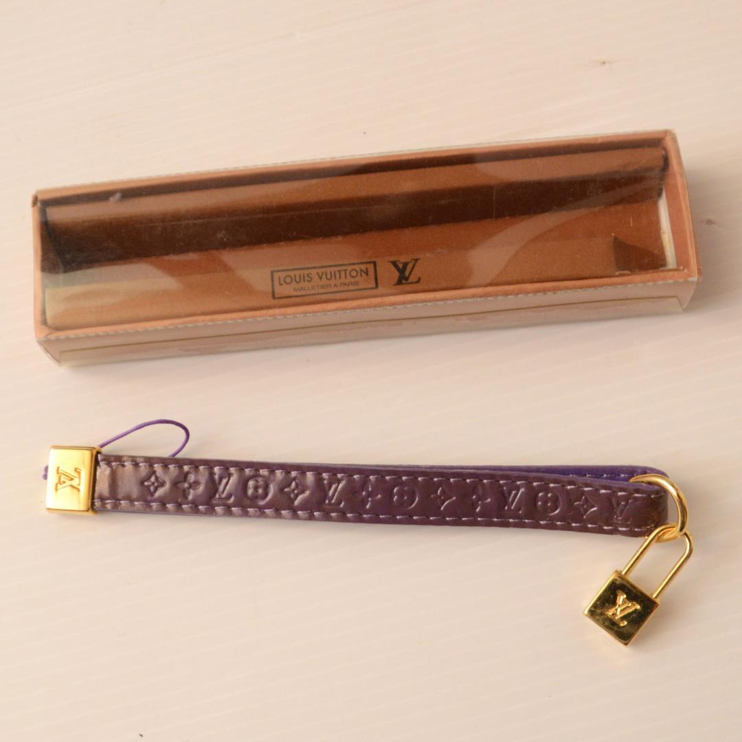 Louis Vuitton/ルイヴィトン レザー スマホ ストラップ 2種