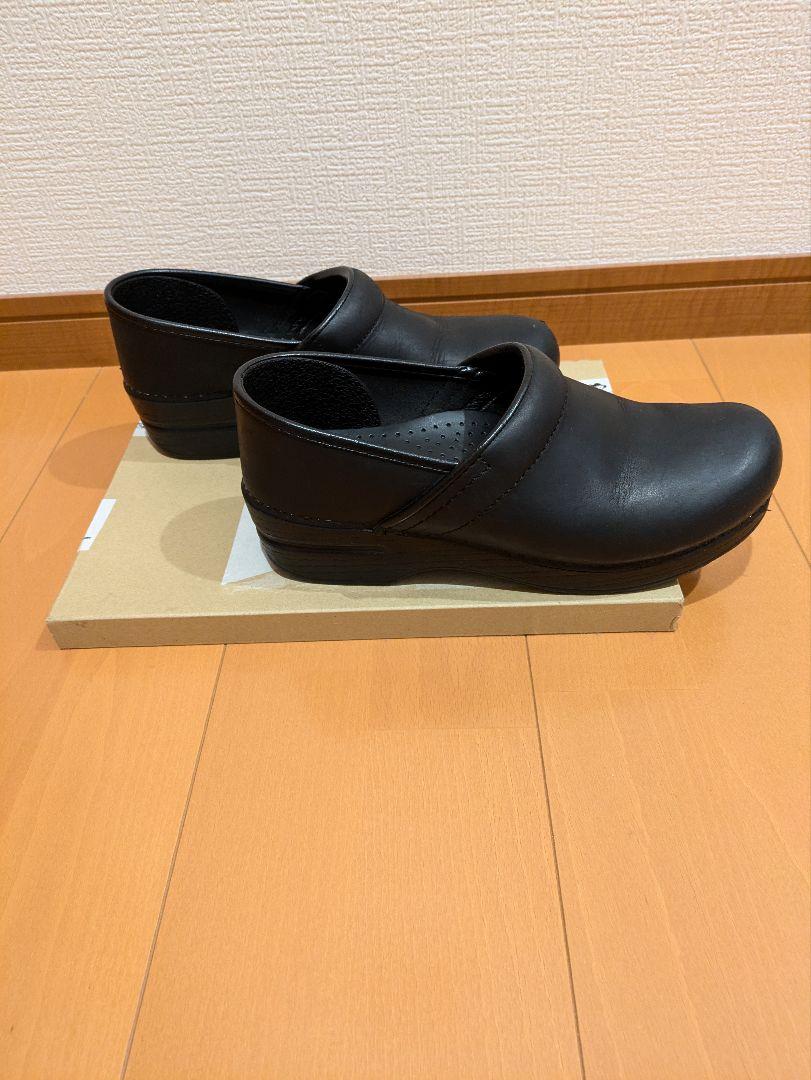 靴 ダンスコ
