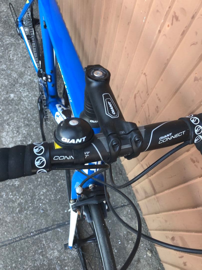 GIANT DEFY3 サイズM SHIMANO SORA 2×9S GIANT DEFY3 サイズM SHIMANO SORA 2×9S