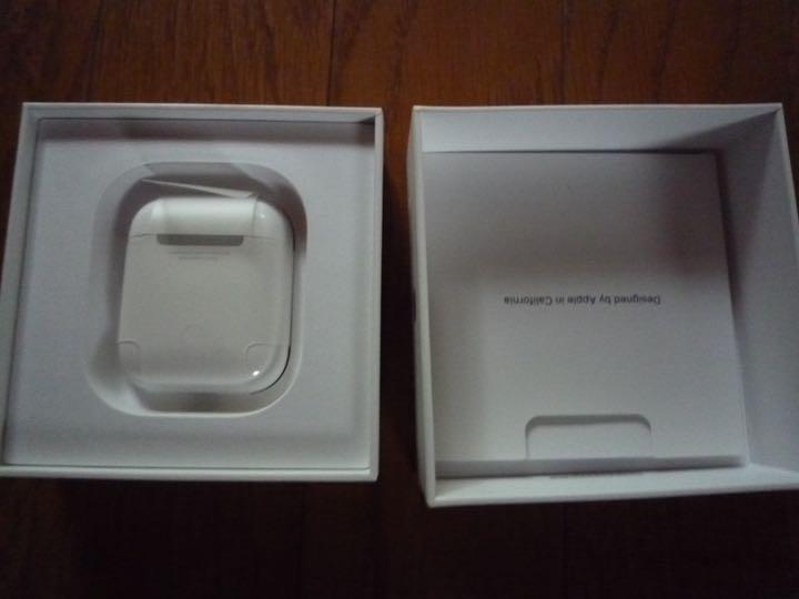 AirPods 2世代 MV7N2J/A 美品