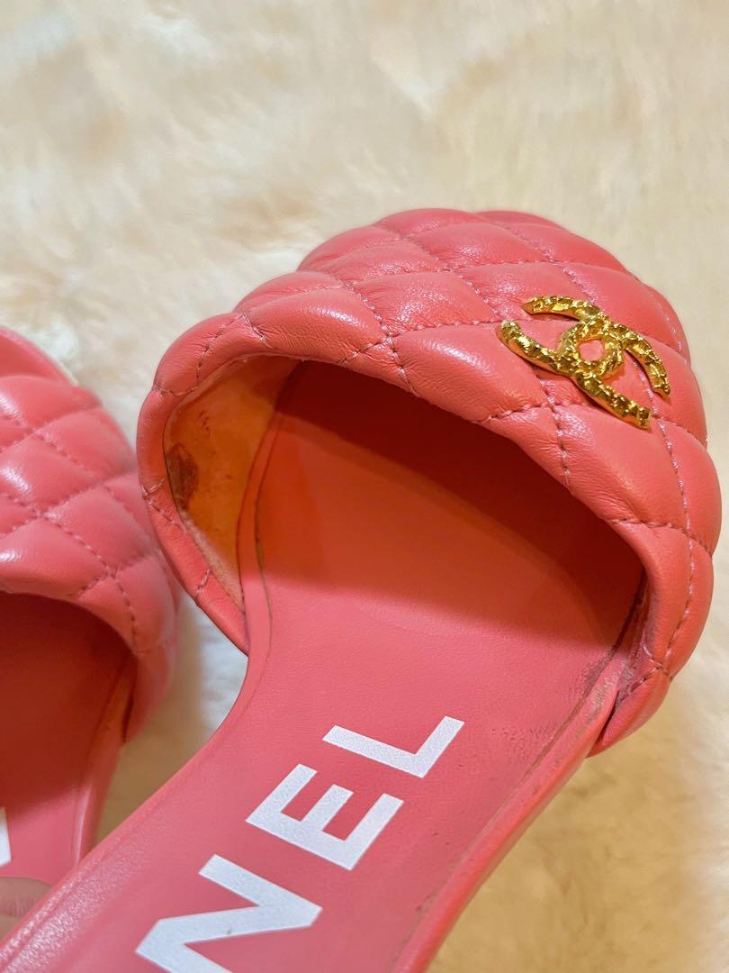 【足元にかわいいピンクカラー★】CHANEL サンダル org.jpg