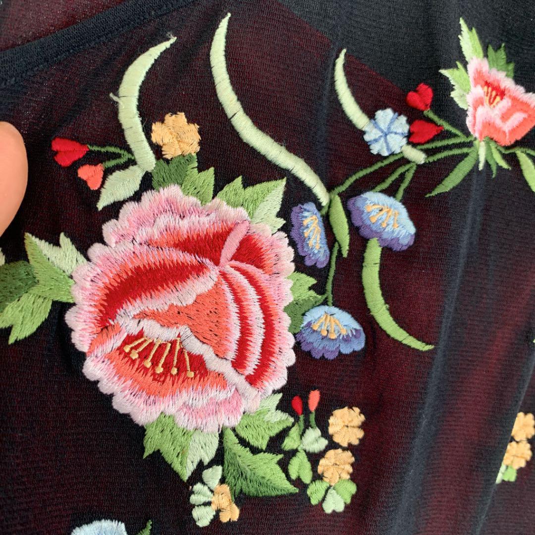 ヴィヴィアンタム 黒花柄ワンピース | coastalcareeracademy.com
