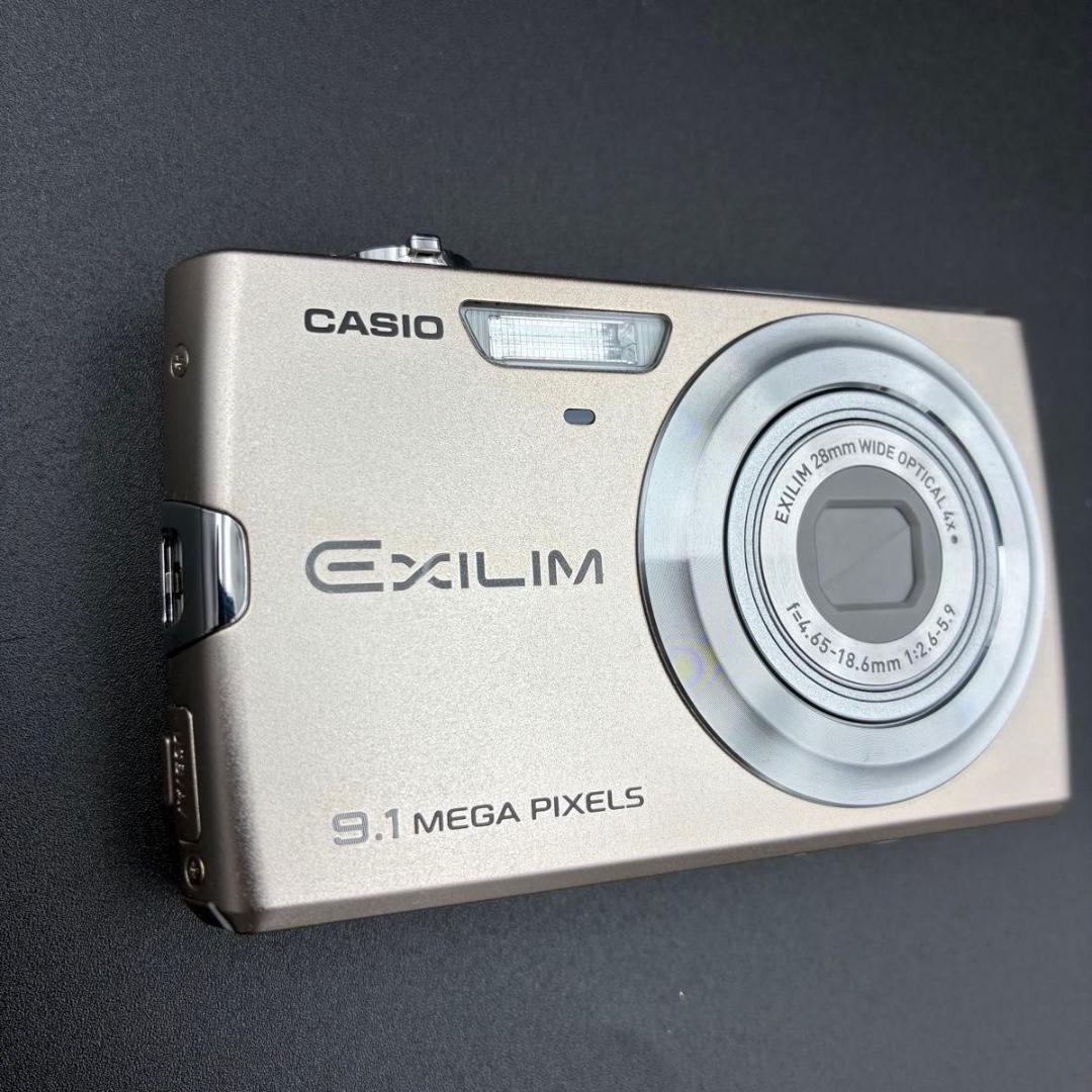 【極美品】 CASIO EXILIM EX-Z250 カシオ エクシリム