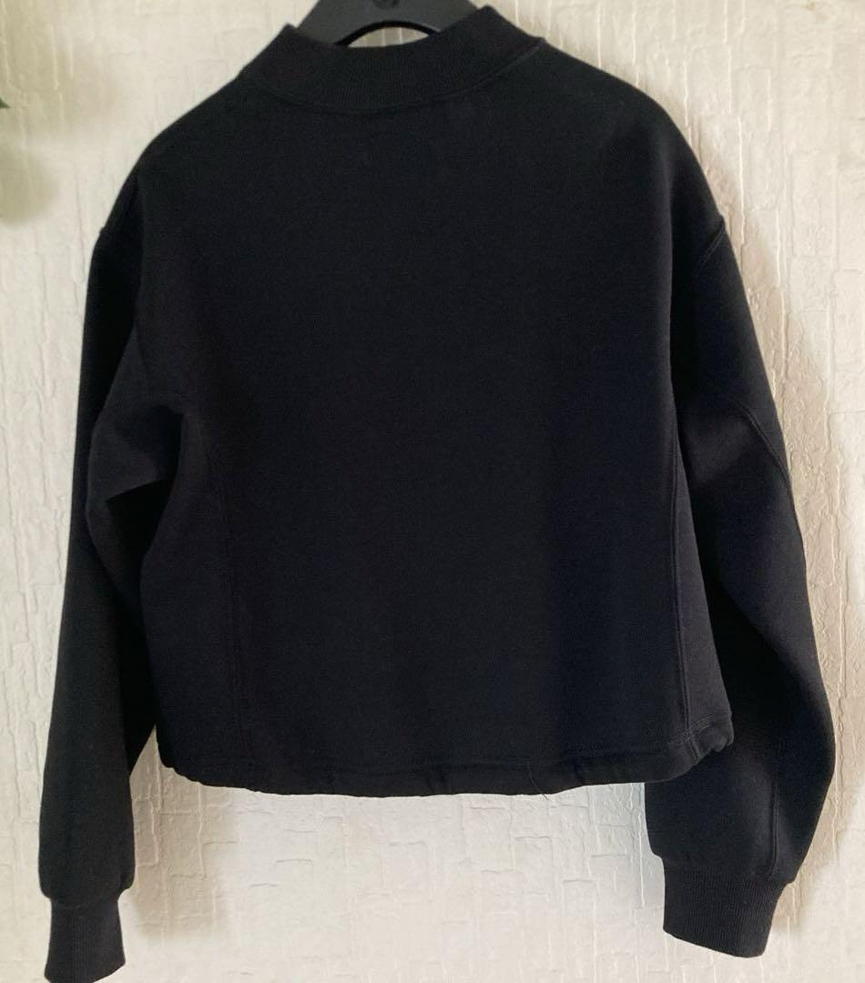 ノースフェイス　スエットトレーナー未使用品