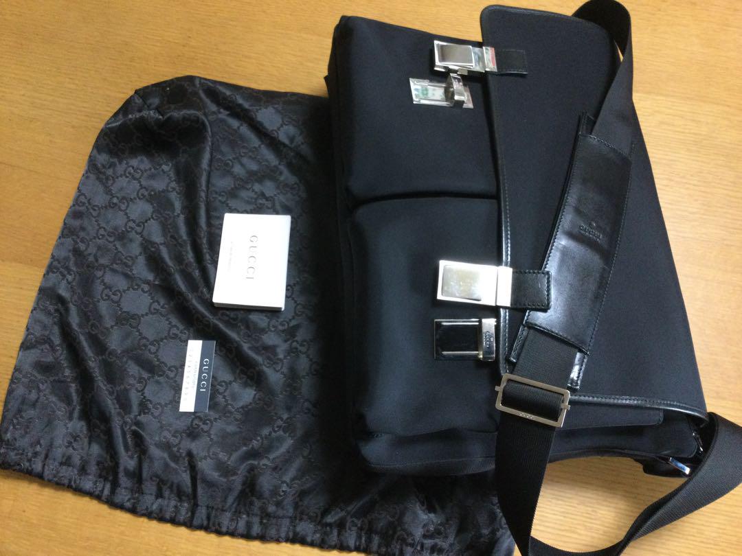 GUCCI グッチ　ショルダーバッグ　黒