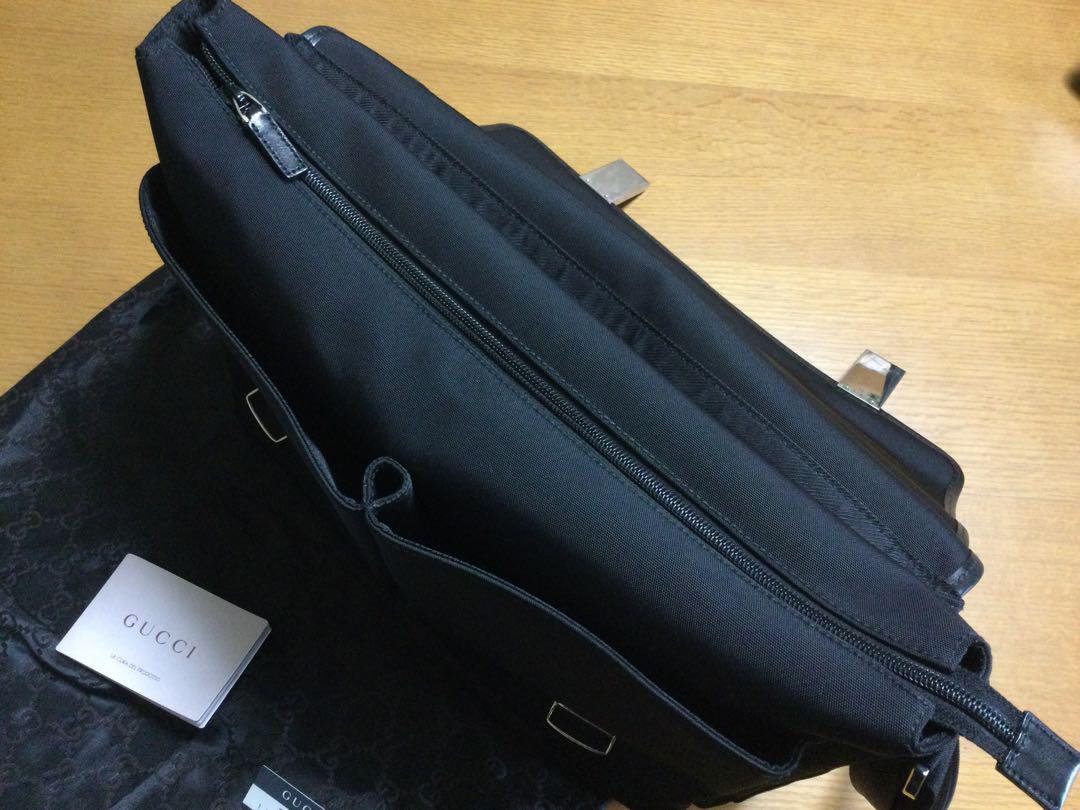 GUCCI グッチ　ショルダーバッグ　黒