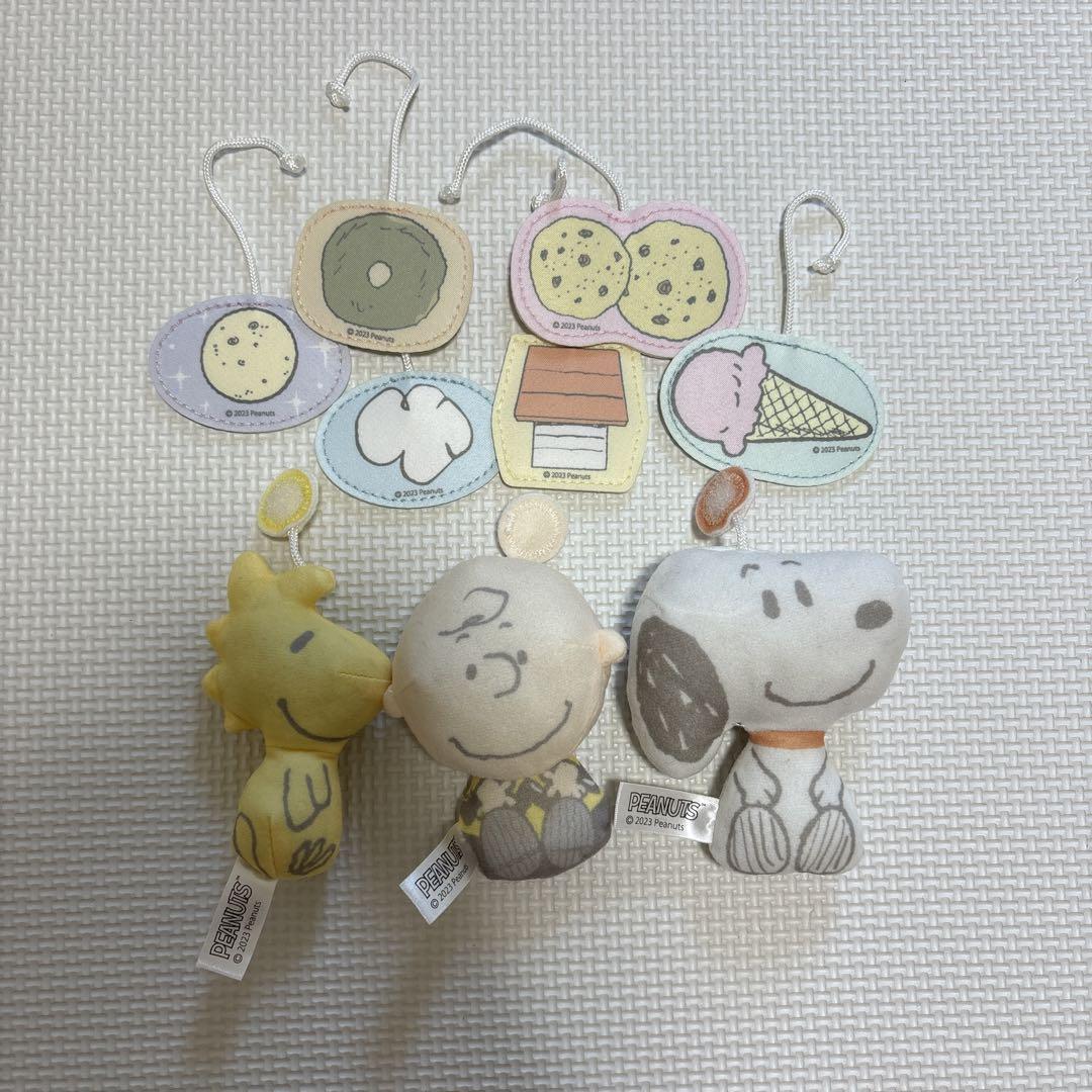 タカラトミー やわらかガラガラメリープレミアム スヌーピー