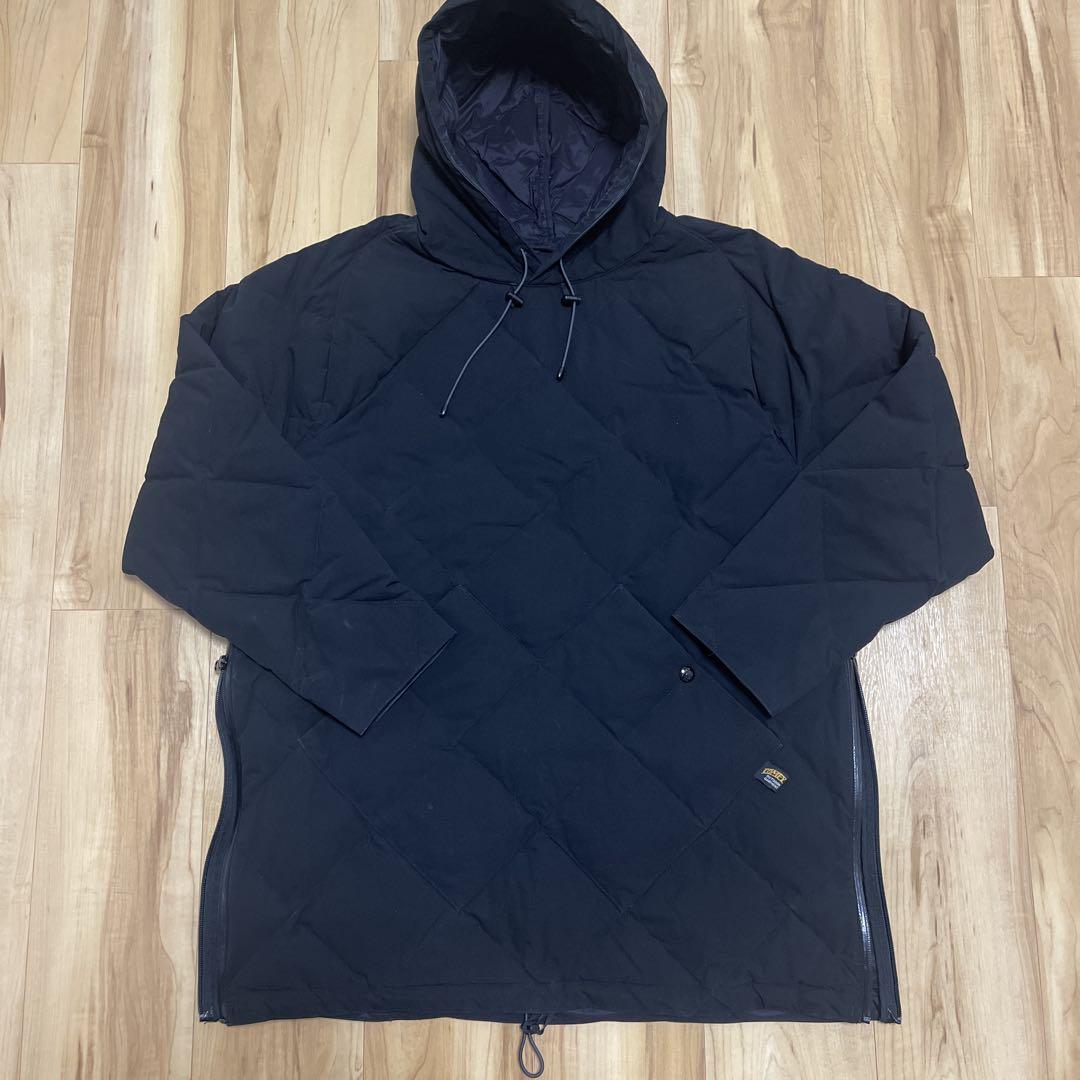 COMFY OUTDOOR GARMENT ダウンジャケットΩ