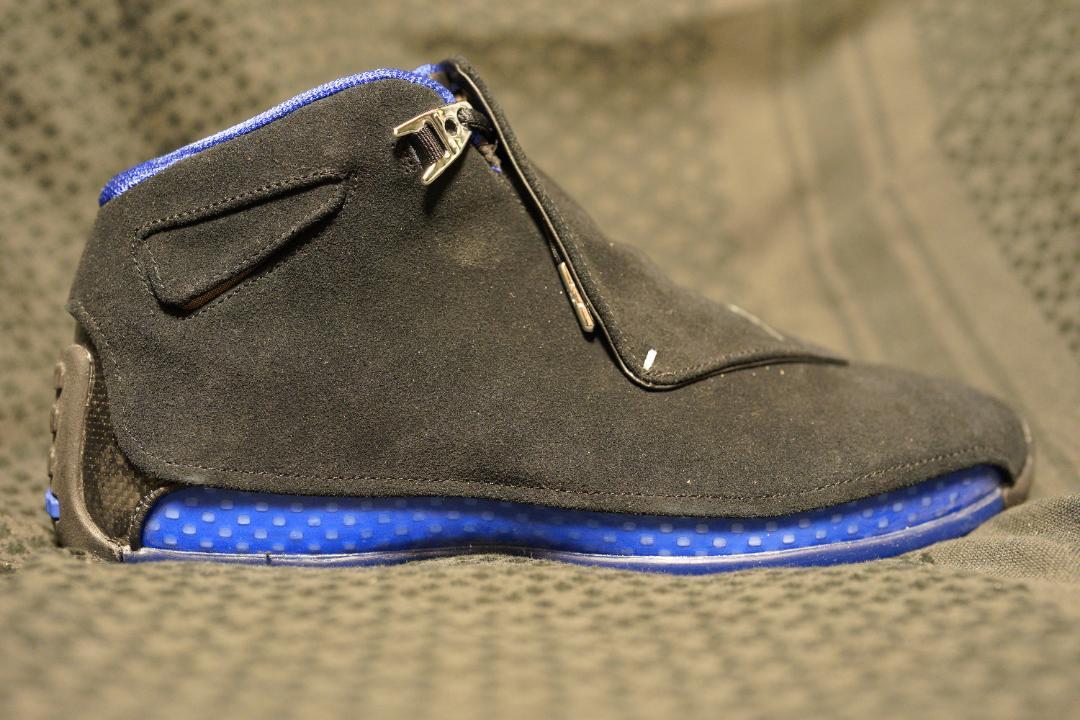 NIKE AIR JORDAN 18 RETRO 28.5㎝
