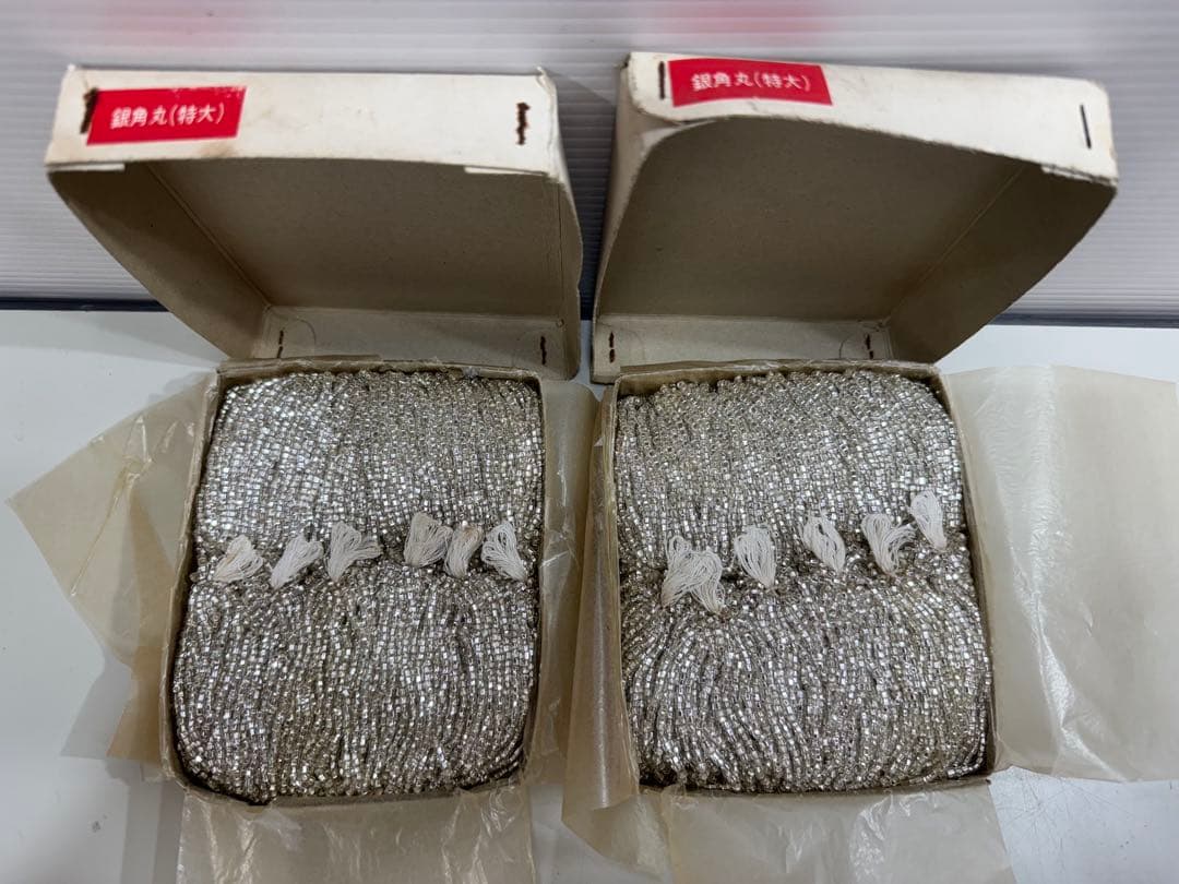 大人気シルバー ビーズ セット 22束箱入り 1.4キロ