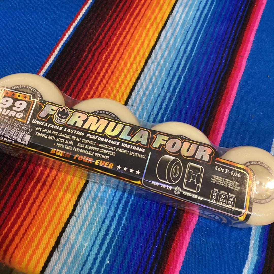 スピットファイヤー　スケートウィール  57mm formula four