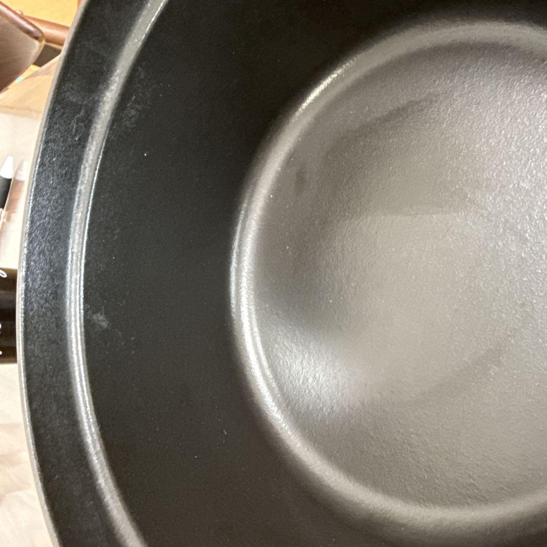 ストウブ(Staub) ピコ ココット ラウンド レッド20cm