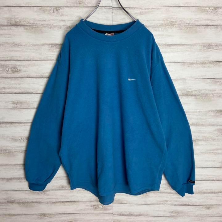 定番大人気 人気カラー ビッグサイズ XL Sk9LB-m79655705347 ナイキ ワンポイント刺繍ロゴ入りスウェット 限定SALE新作登場