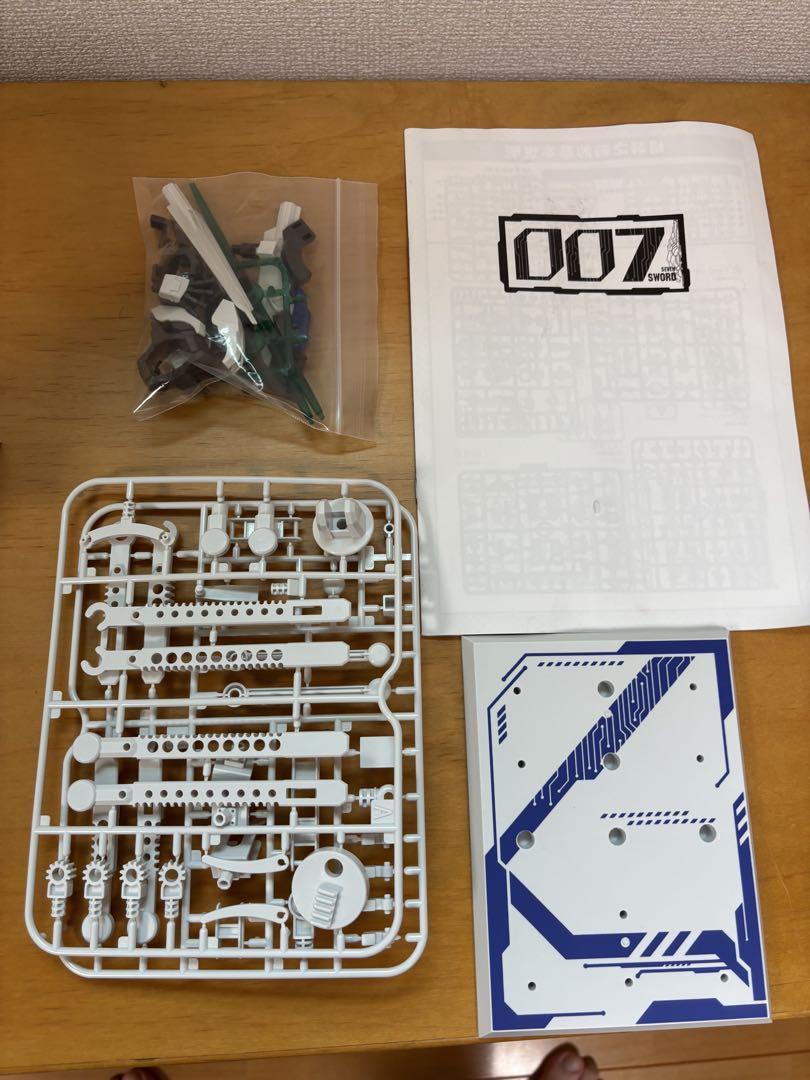 1/100 ダブルオーガンダム　セブンソード/G 完成品